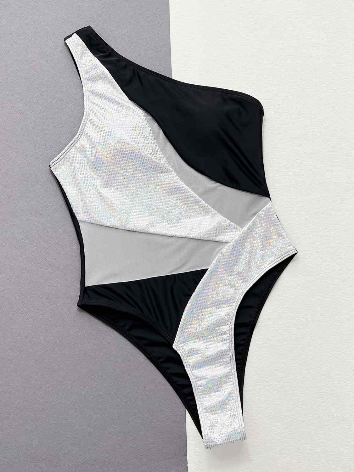 Contrast panel one-piece swimsuit with removable padding and stretchy fabric.