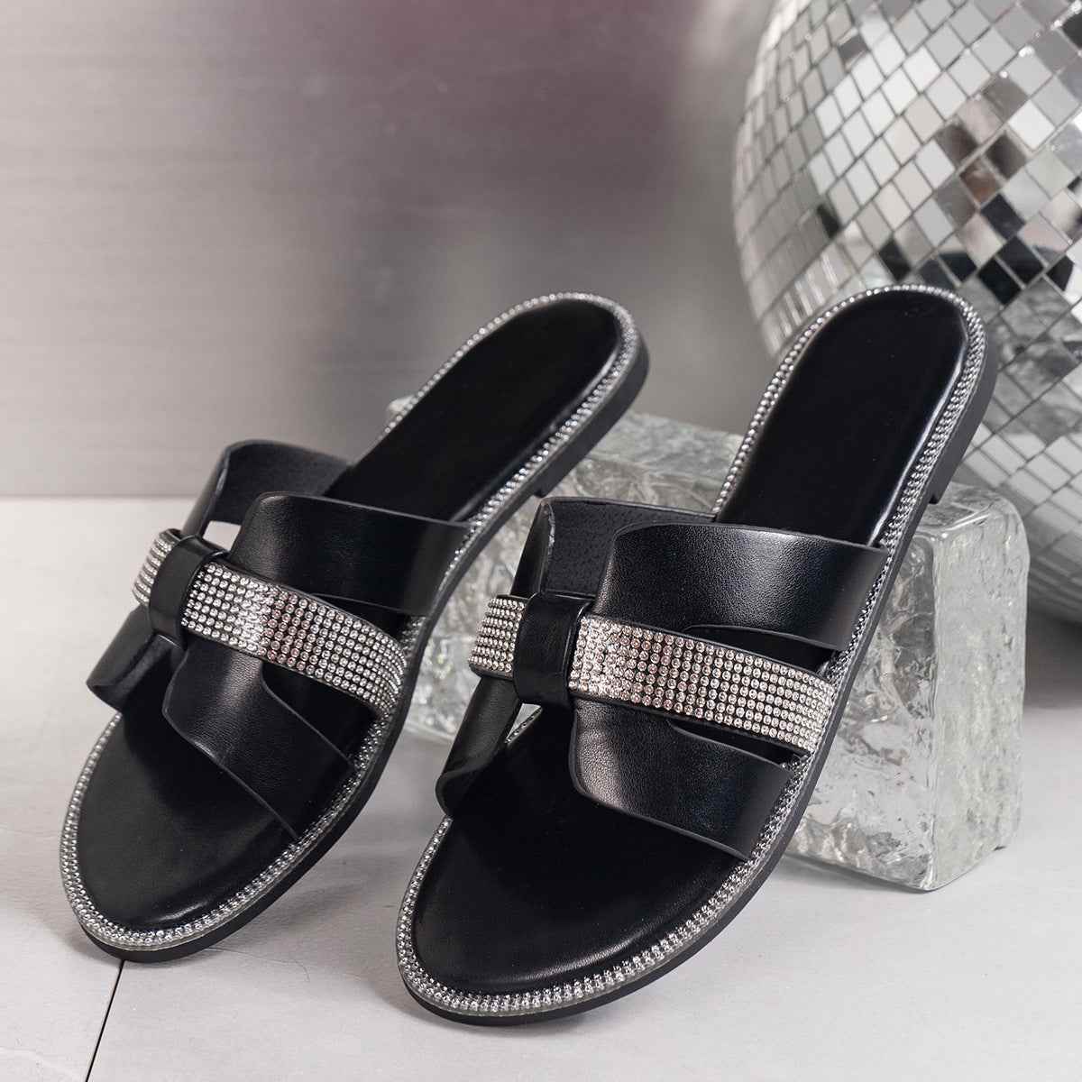 flat sandals