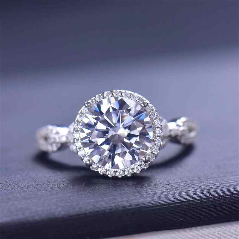 3 Carat 925 Sterling Silver Moissanite Ring on display