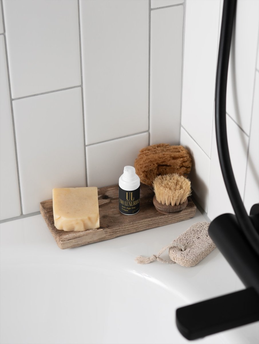Luminous Clarity Ritual Collection - Uno LuxuriousCollagen Night Renewal