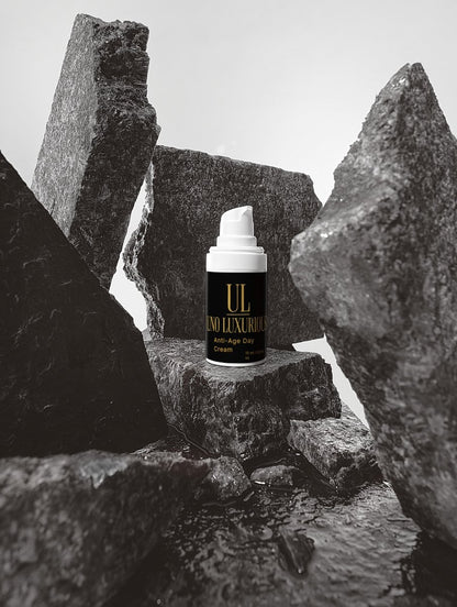 Timeless Glow Essentials Set - UnoLuxurious Timeless Glow Essentials Set